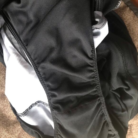 Nike Running Black Gray Shorts with Liner and Back Zipped Pocket Women’s Size M - Picture 6 of 7